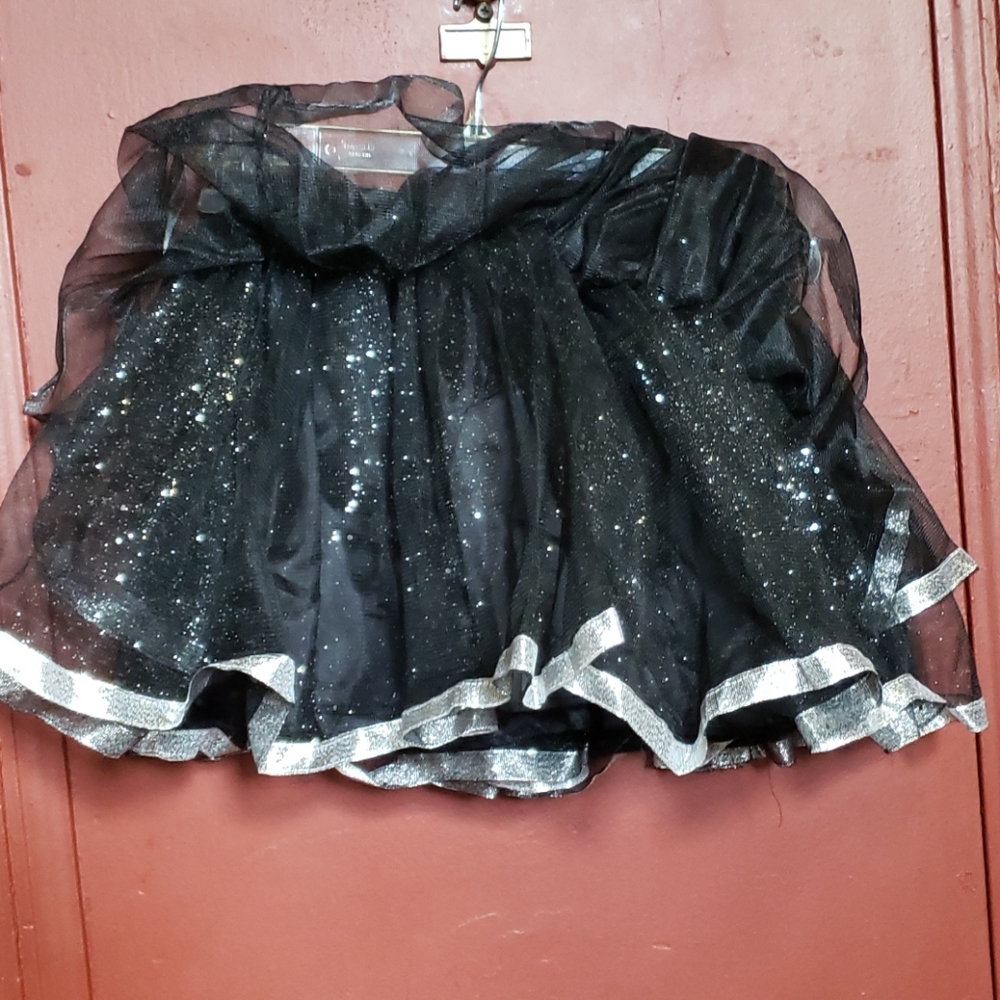 Toddler Black and Silver Tiered and Tulle Skirt - Picture 7 of 9